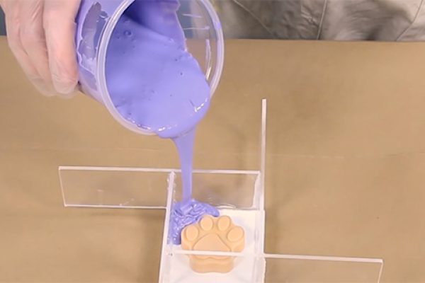 硅胶的再生过程是怎样的？