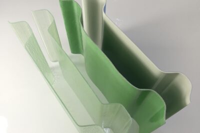 如何判断玻璃钢瓦的耐候性和抗腐蚀性是否符合要求？