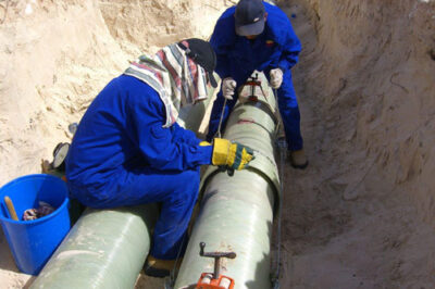 请问如何选择适当的填补剂来修复玻璃钢罐的表面损坏？