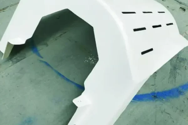 如何进行玻璃钢外壳的低温测试和评估？