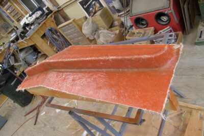 玻璃钢的树脂含量对耐腐蚀性有什么具体影响？