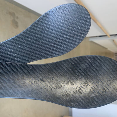 碳纤维切割时需要注意哪些安全措施？