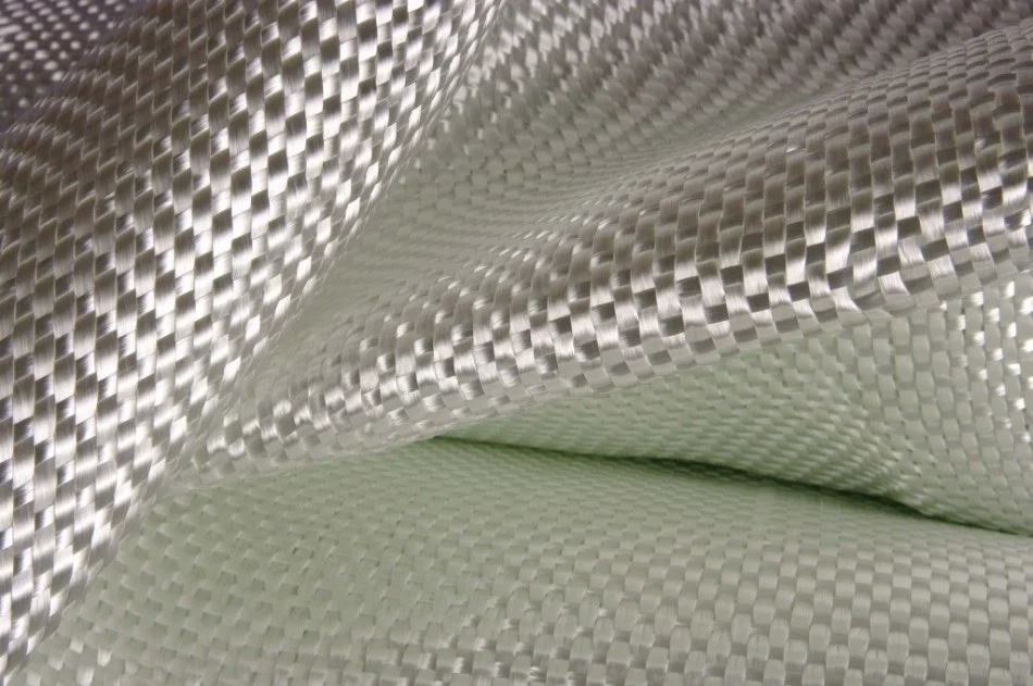 玻璃纤维布的编织结构对性能有何影响？