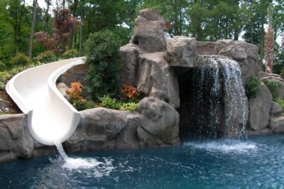 玻璃钢滑梯适合哪些年龄段的人使用？