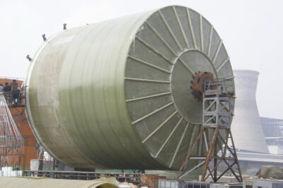 请问修复玻璃钢制品需要哪些专业知识和技能？