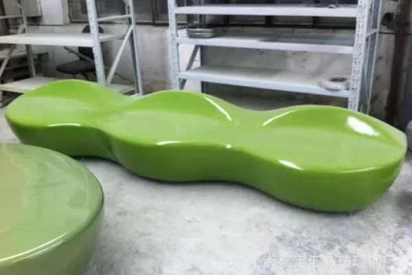 如何判断玻璃钢是否适合在高温环境中使用？