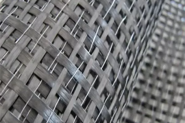 碳纤维网格布在哪些领域中得到了广泛的应用？