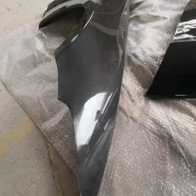 玻璃钢车壳的制造成本相比其他材料是否更高？