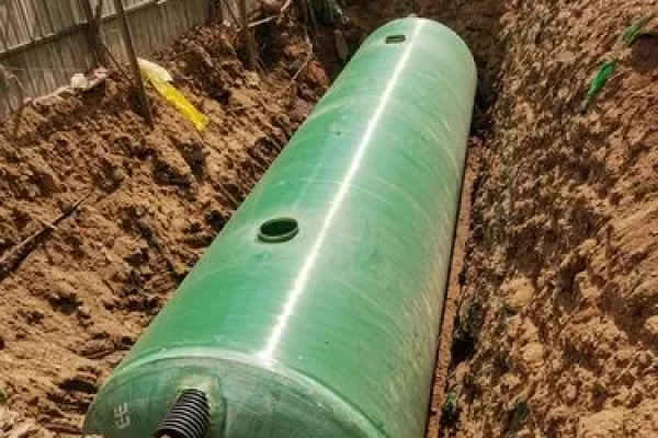 选用玻璃钢化粪池的考虑因素