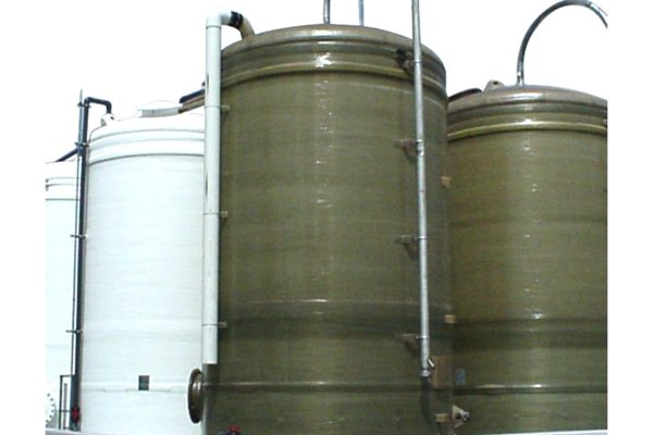 玻璃钢罐的耐腐蚀性能如何测试和评估？