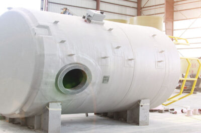 玻璃钢储罐相比传统金属储罐有哪些优势？