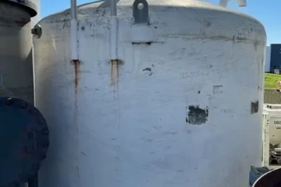 有哪些常见的修补材料可以用于玻璃钢罐的修补？