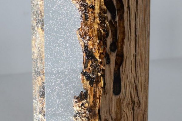 哪些树脂种类具有良好的耐腐蚀性？