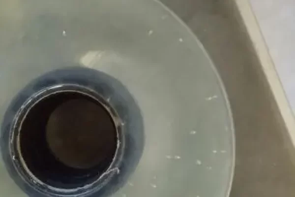 树脂中有气泡怎么处理