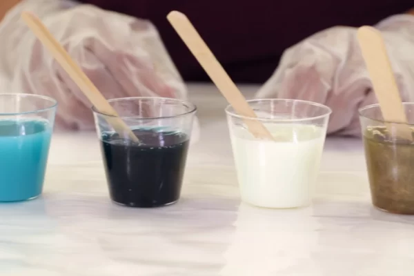 环氧树脂和树脂一样吗？