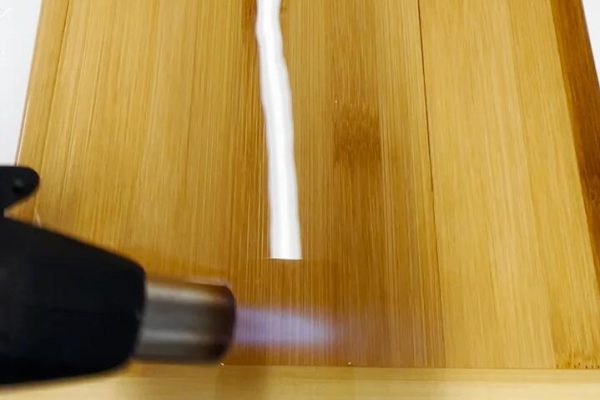 避免环氧树脂中气泡的5个技巧