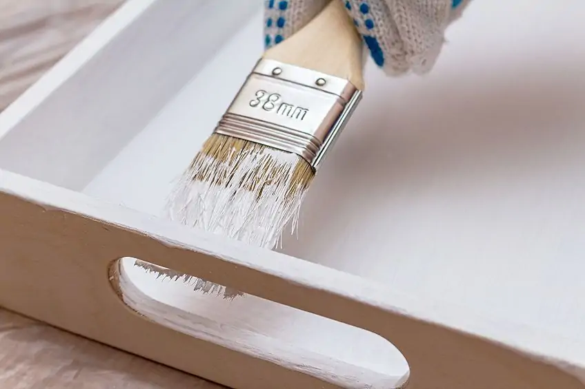 胶合板使用什么类型的油漆？