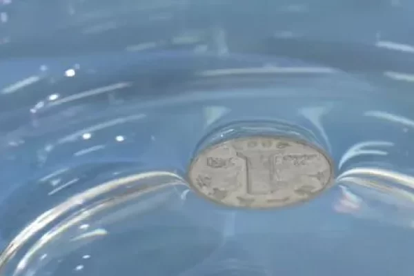 什么是表面张力？