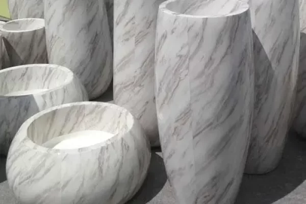 玻璃钢和树脂是一种材料吗