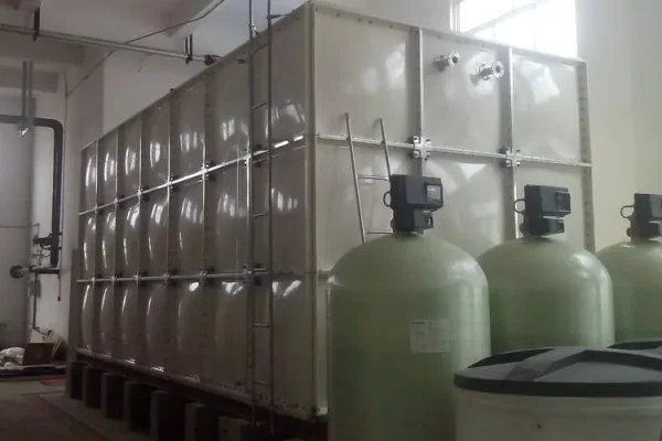 玻璃钢能做饮用水箱吗