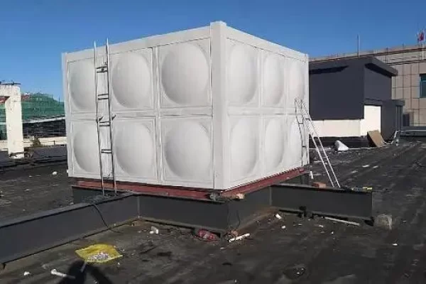 玻璃钢水箱能装热水吗