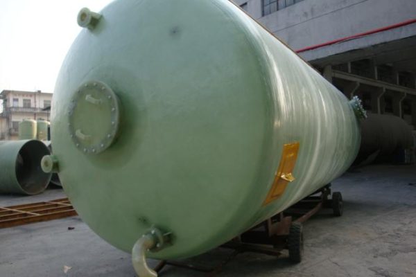 玻璃钢储罐的设计寿命是多少年