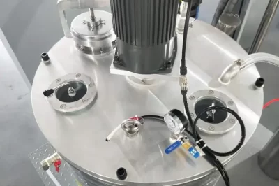 真空灌注玻璃钢表面不平整怎么办