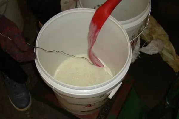 使用环氧树脂浇注的脱模剂有哪些选择？