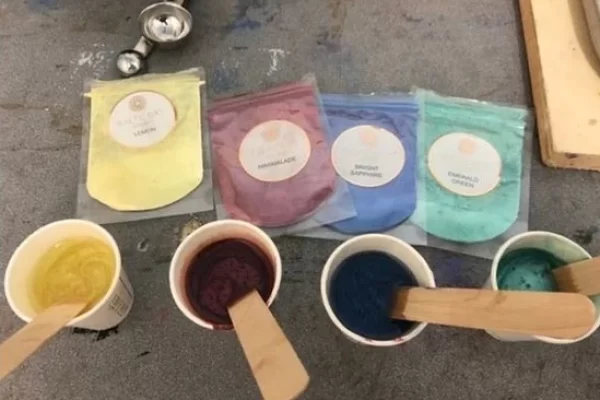 购买地板用环氧树脂之前要考虑的重要因素