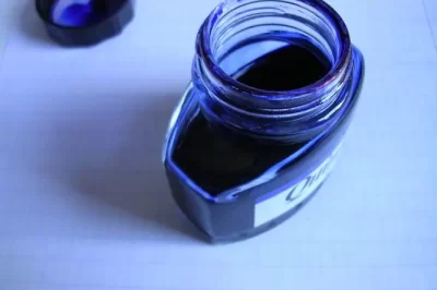 酒精油墨 – 非常受欢迎的树脂着色剂