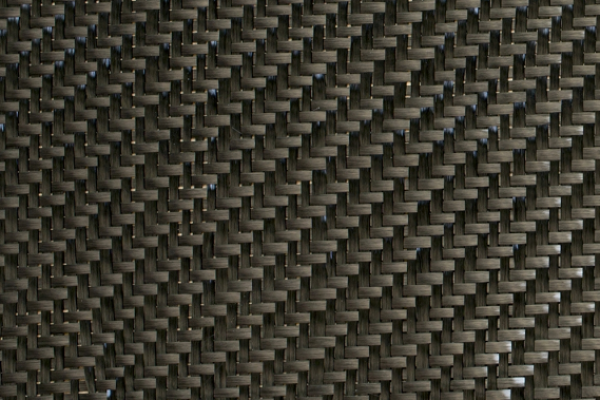 使用碳纤维的优点