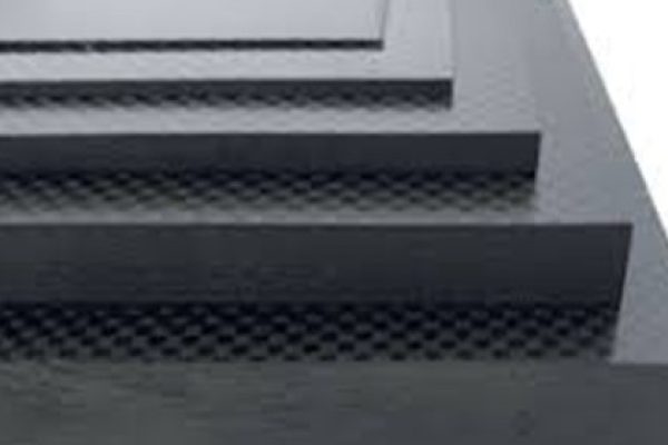 如何使用不同厚度的碳纤维板