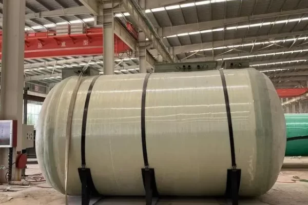 FRP（纤维增强聚合物）的耐用性和可靠性如何？