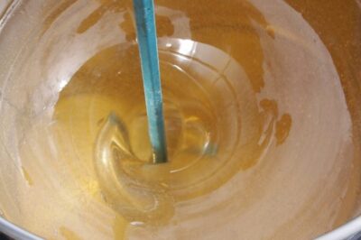 正确混合环氧树脂的方法（搅拌环氧树脂的三个步骤）