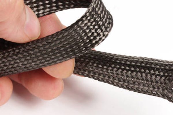 20 毫米 318 克 3k 轻质编织碳纤维套管