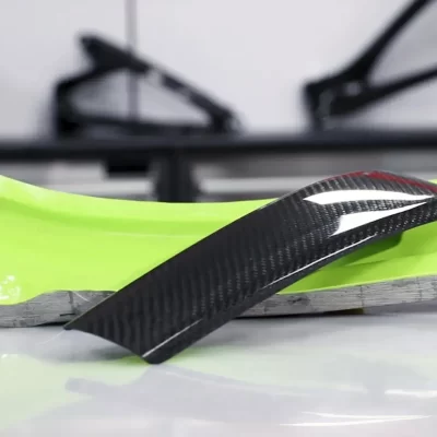 环氧树脂固化三阶段：液态➡凝胶态➡固态