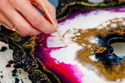 如何制作自由形状的树脂晶洞艺术品？