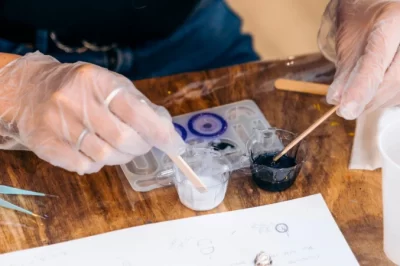 如何为您的艺术作品选择合适的树脂材料？