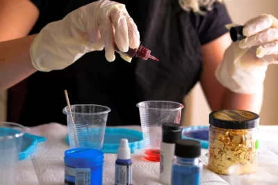 树脂初学者指南：如何进行环氧树脂艺术？