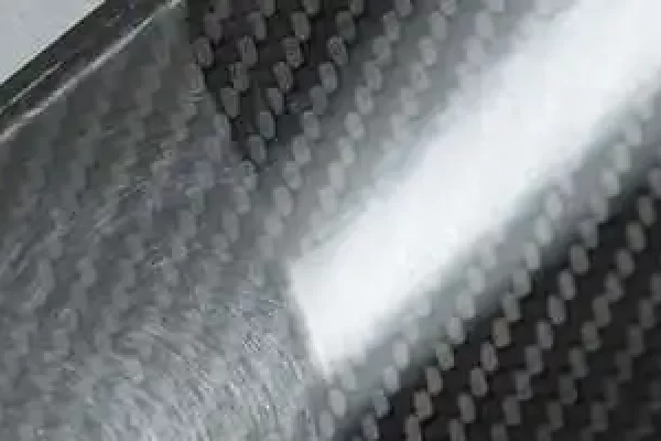 湿碳纤维和干碳纤维哪个更好？