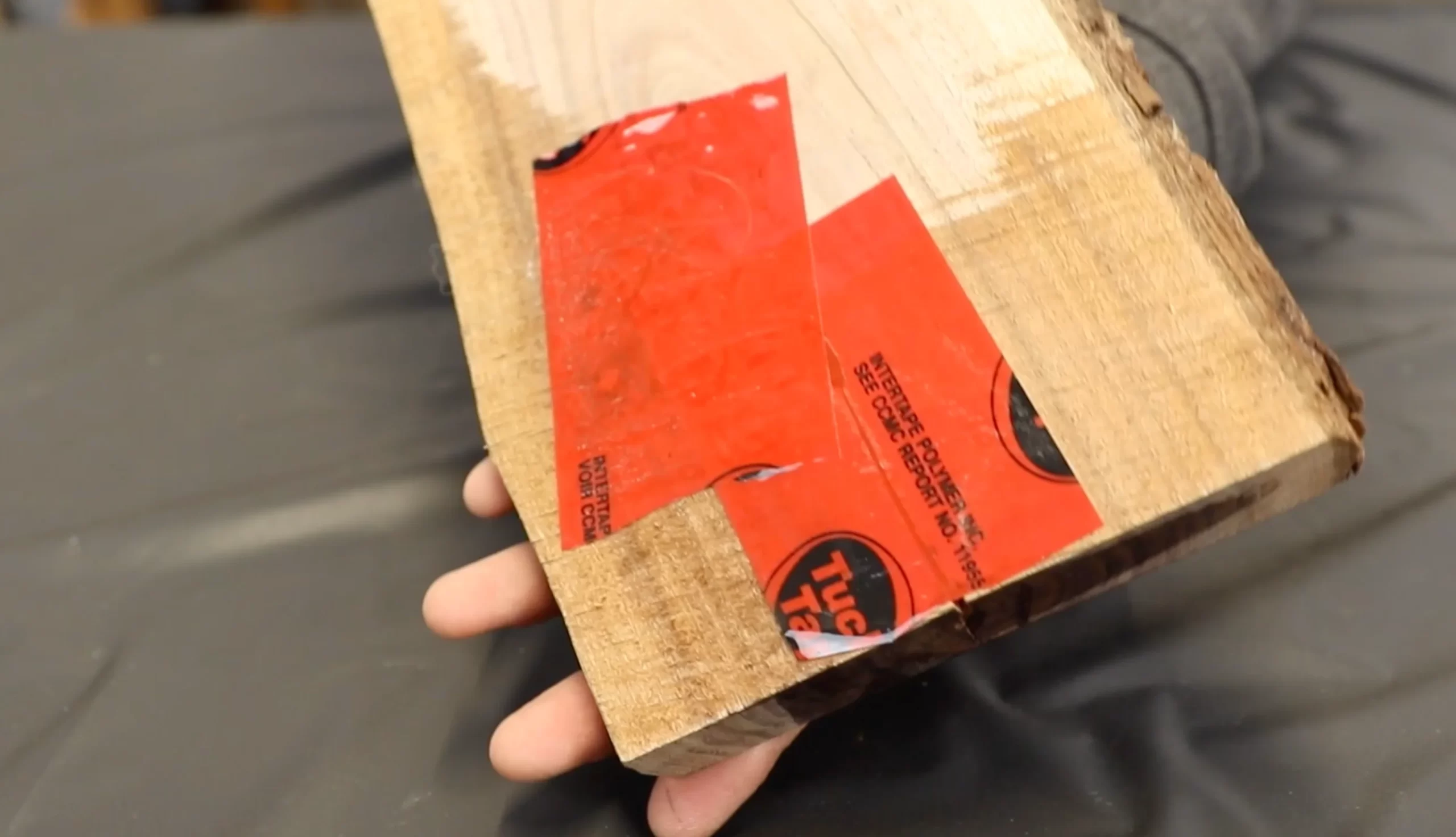 环氧树脂填补木孔