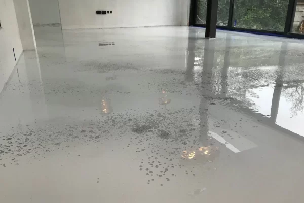 如何避免环氧树脂气泡？