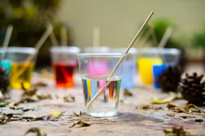 树脂气泡解决方法 (环氧树脂气泡产生原因及去除技巧)