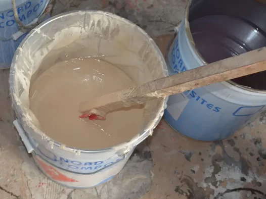 诺德 RM2000 零收缩模具树脂使用指南（手糊喷涂操作及注意事项）